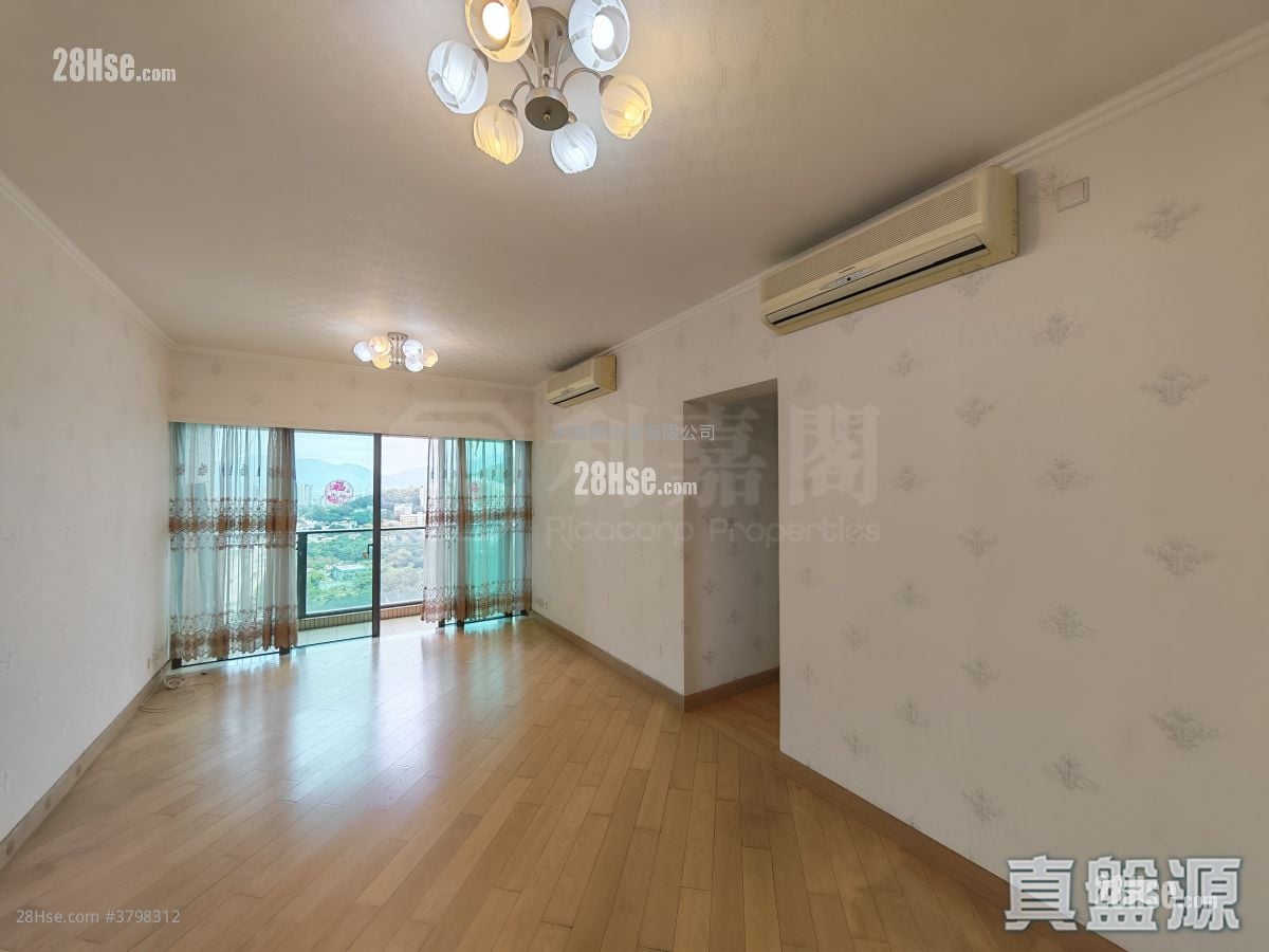 Yoho Midtown Rental 4 Bedrooms , 2 Bathrooms 1,026 ft²