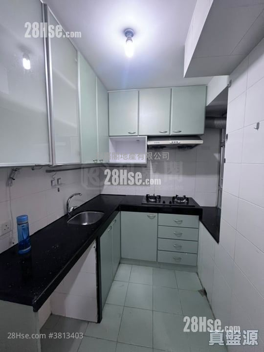 Belvedere Garden Rental 3 Bedrooms , 1 Bathroom 572 ft²