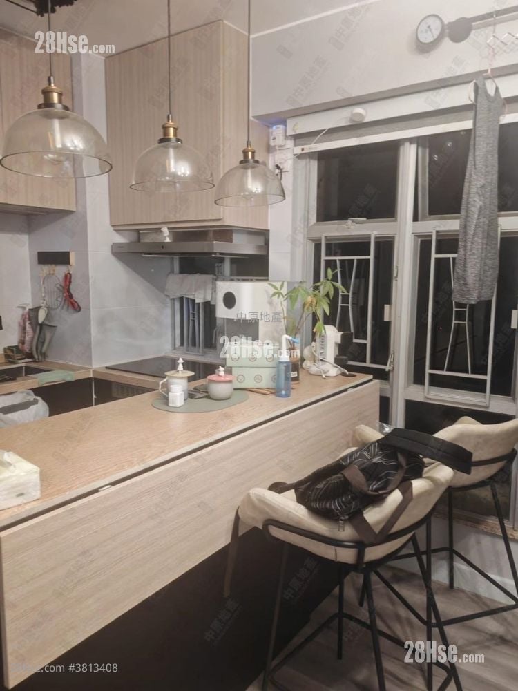 Waldorf Garden Sell 2 Bedrooms 410 ft²