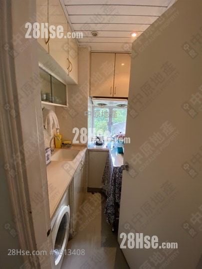 Waldorf Garden Sell 2 Bedrooms 410 ft²