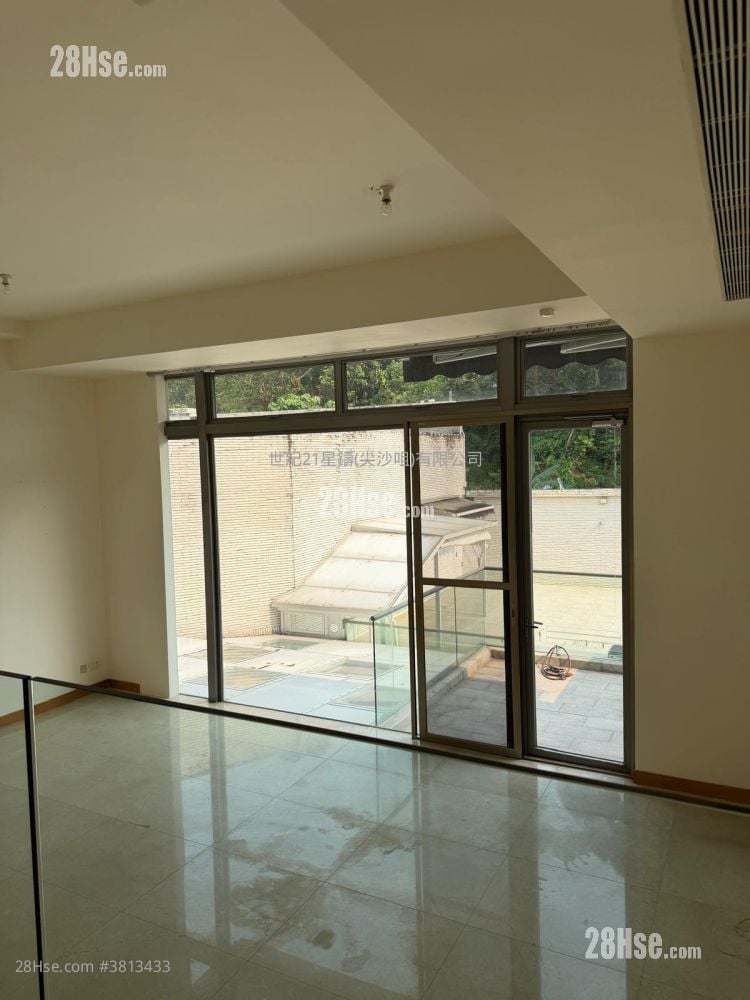 歌赋岭 租盘 4 房 , 3 浴室 1,941 平方尺