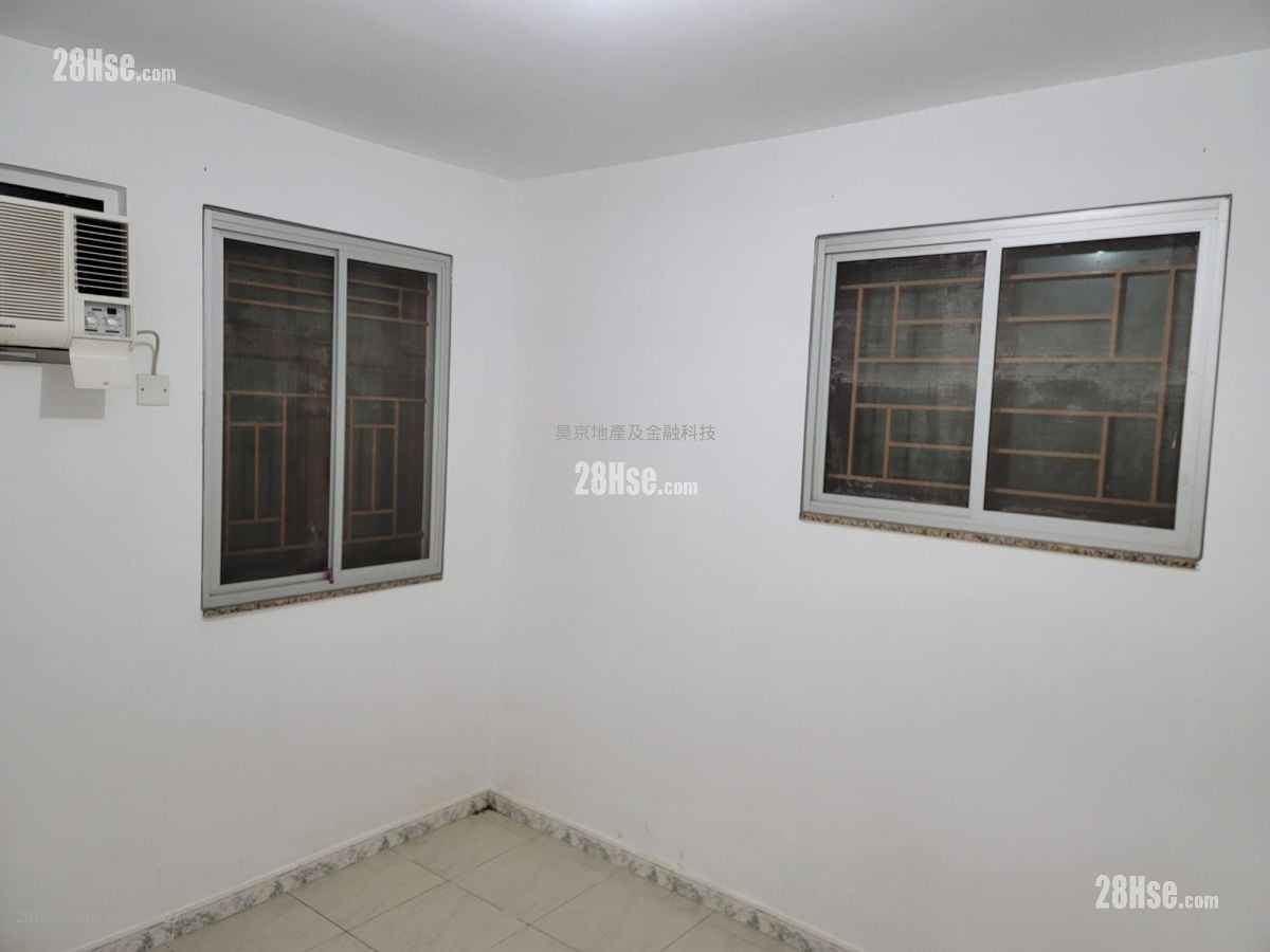 村屋 租盘 2 房 , 1 浴室