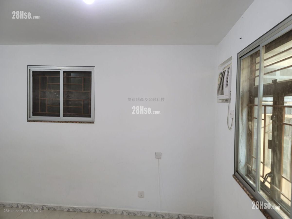 村屋 租盘 2 房 , 1 浴室