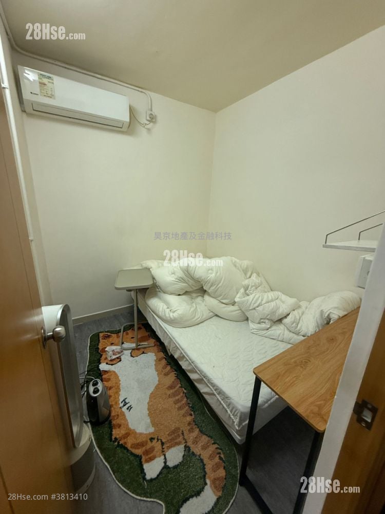 村屋 租盘 2 房 , 1 浴室