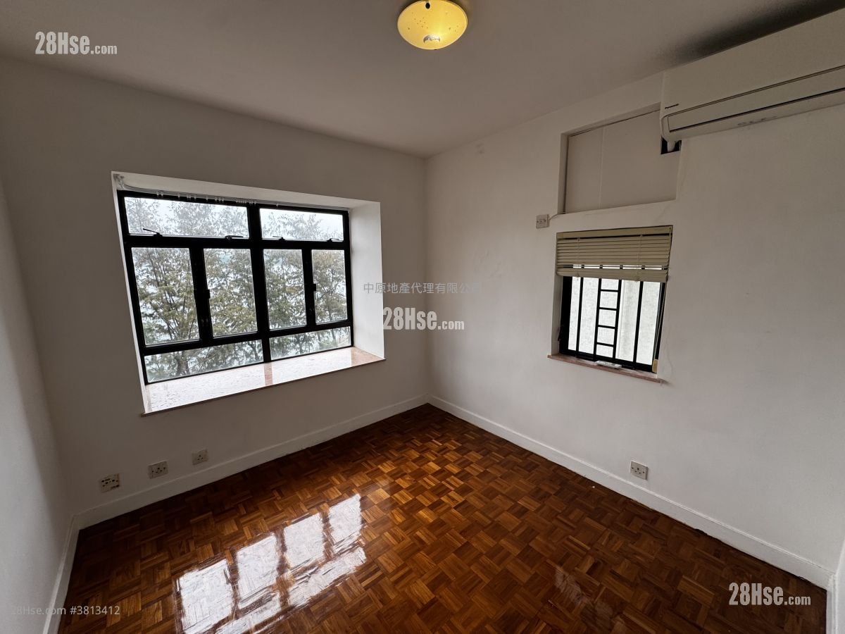 Heng Fa Chuen Sell 3 Bedrooms 722 ft²