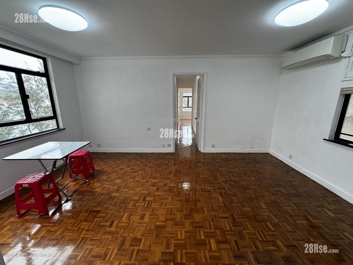 Heng Fa Chuen Sell 3 Bedrooms 722 ft²