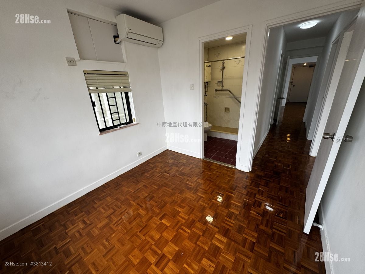 Heng Fa Chuen Sell 3 Bedrooms 722 ft²