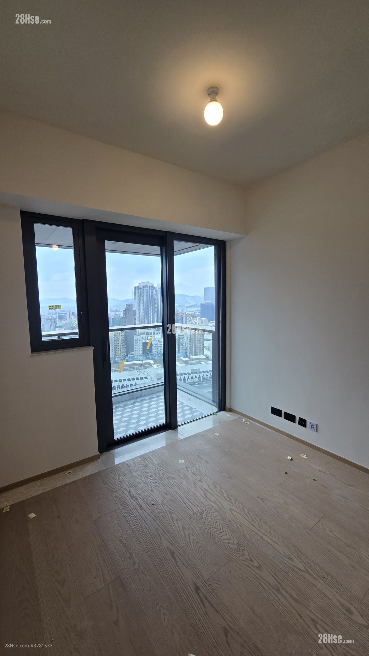 Topside Residence Rental 3 Bedrooms , 2 Bathrooms 624 ft²