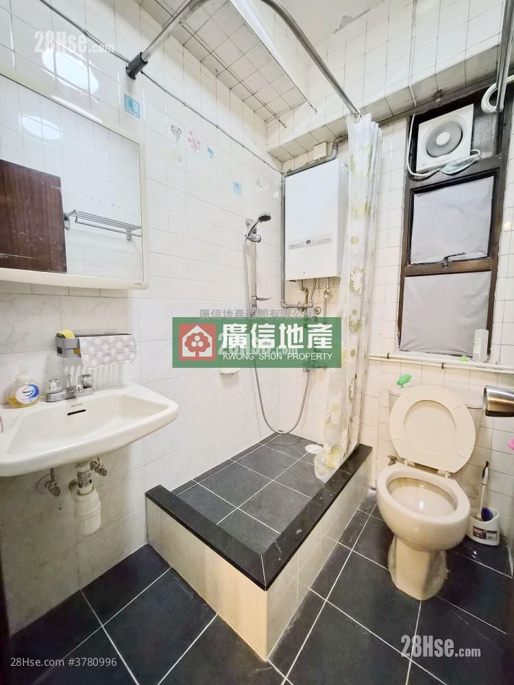 东盛大厦 售盘 2 房 , 1 浴室 318 平方尺