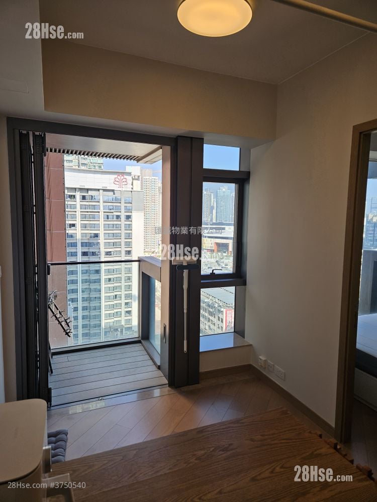 The Zutten Sell 1 Bedroom , 1 Bathroom 266 ft²