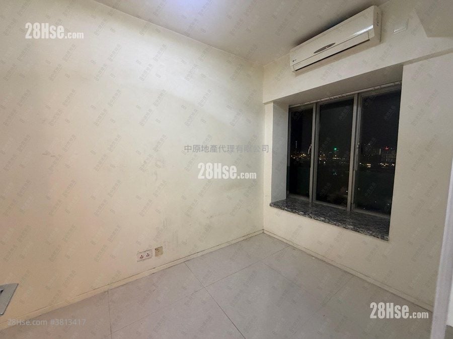 City Point Rental 3 Bedrooms , 2 Bathrooms 660 ft²