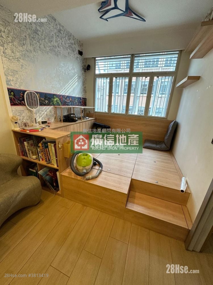 Ngai Hing Mansion Rental 3 Bedrooms , 2 Bathrooms 638 ft²