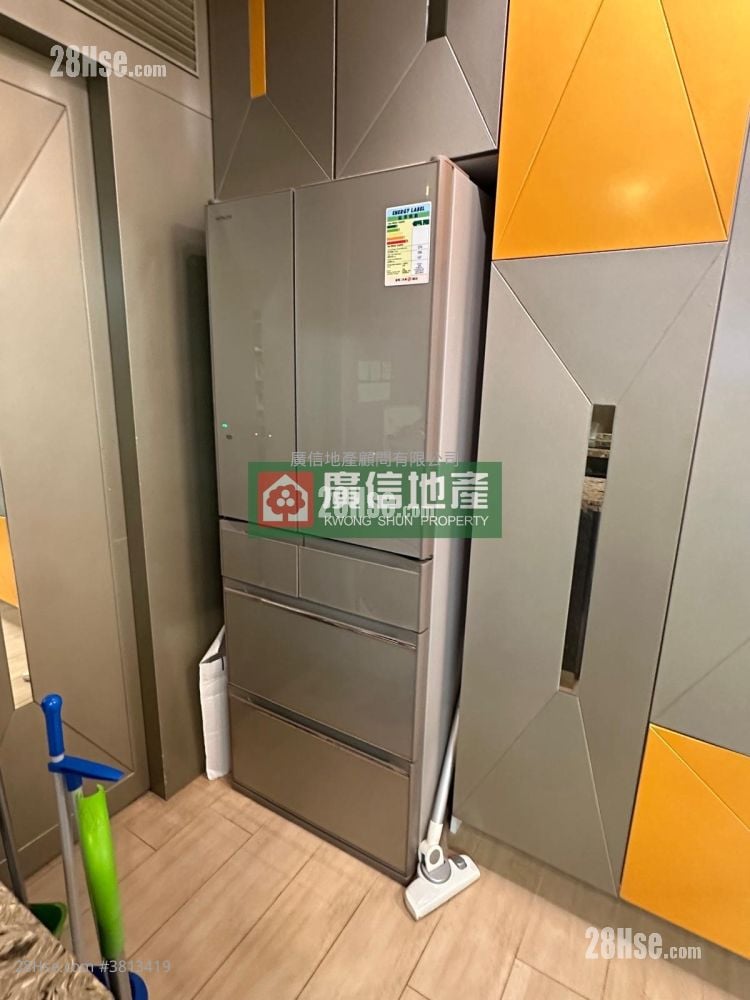 Ngai Hing Mansion Rental 3 Bedrooms , 2 Bathrooms 638 ft²