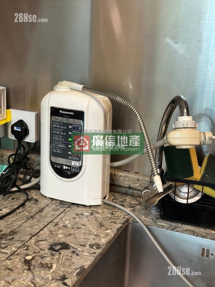 Ngai Hing Mansion Rental 3 Bedrooms , 2 Bathrooms 638 ft²