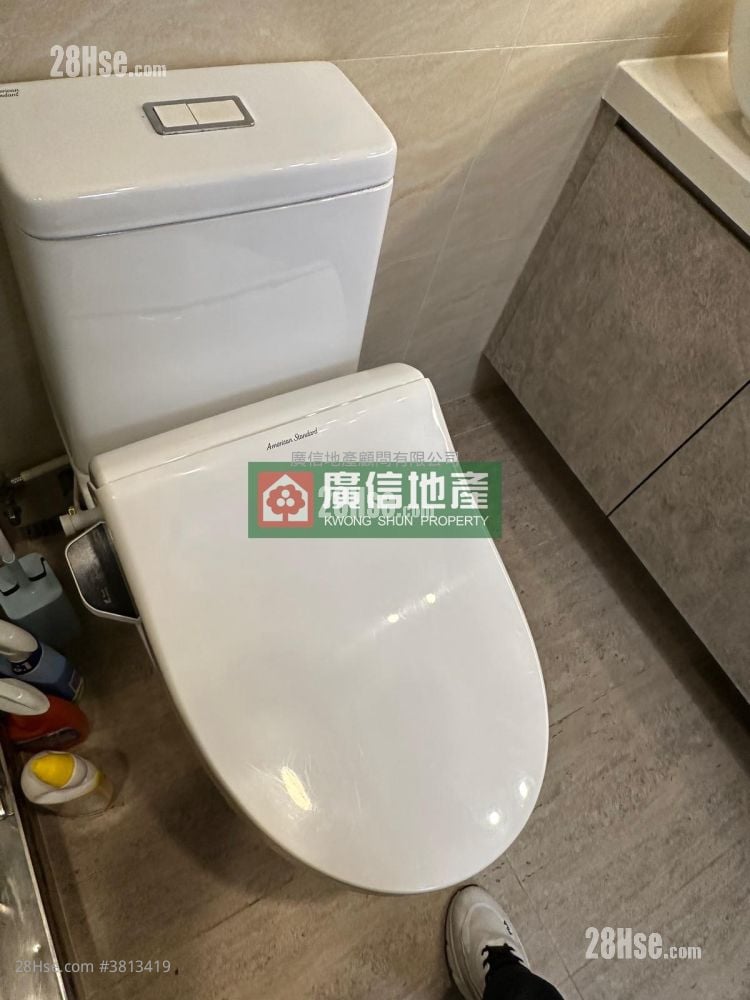 Ngai Hing Mansion Rental 3 Bedrooms , 2 Bathrooms 638 ft²