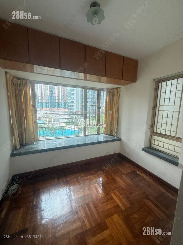 La Cite Noble Sell 2 Bedrooms , 1 Bathroom 434 ft²