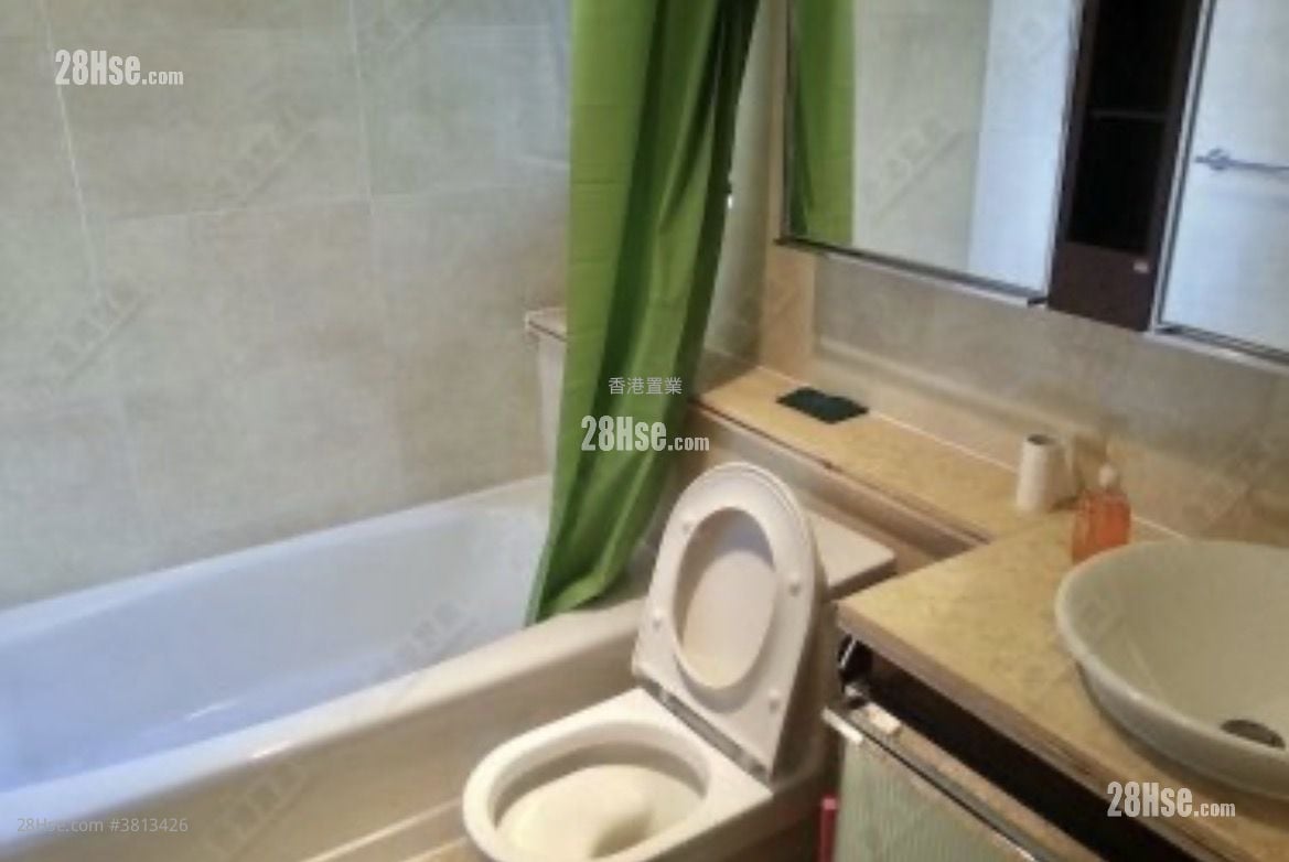 Park Island Sell 3 Bedrooms 709 ft²