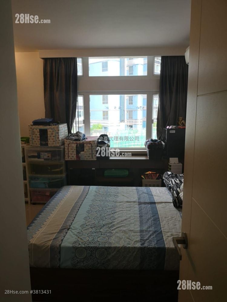 Whampoa Garden Sell 3 Bedrooms , 2 Bathrooms 775 ft²