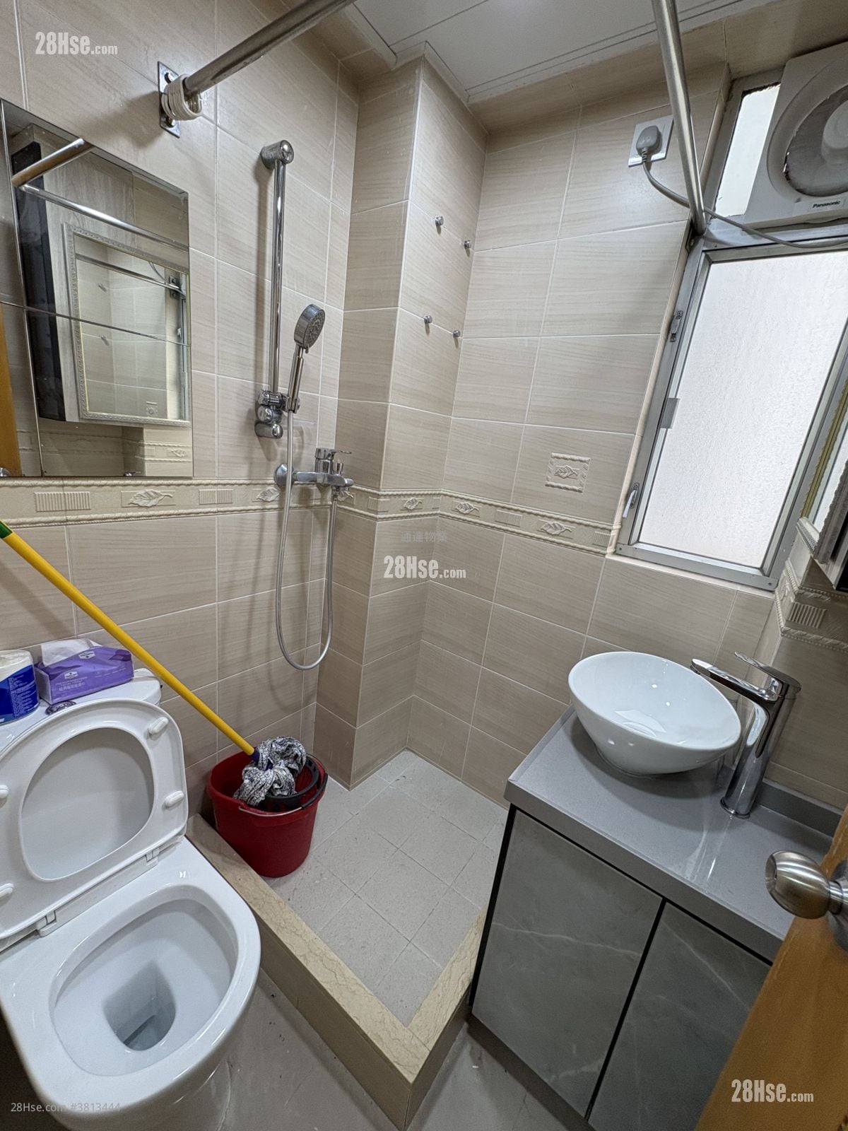 Chinese Mansion Rental 2 Bedrooms , 1 Bathroom 461 ft²