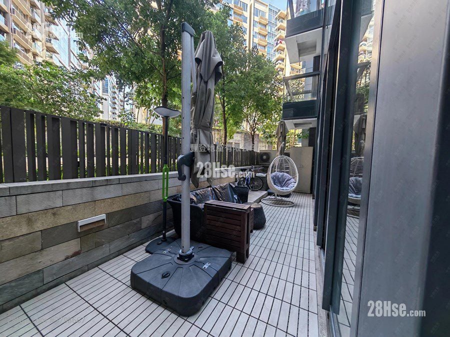 Ontolo Sell 2 Bedrooms , 2 Bathrooms 740 ft²