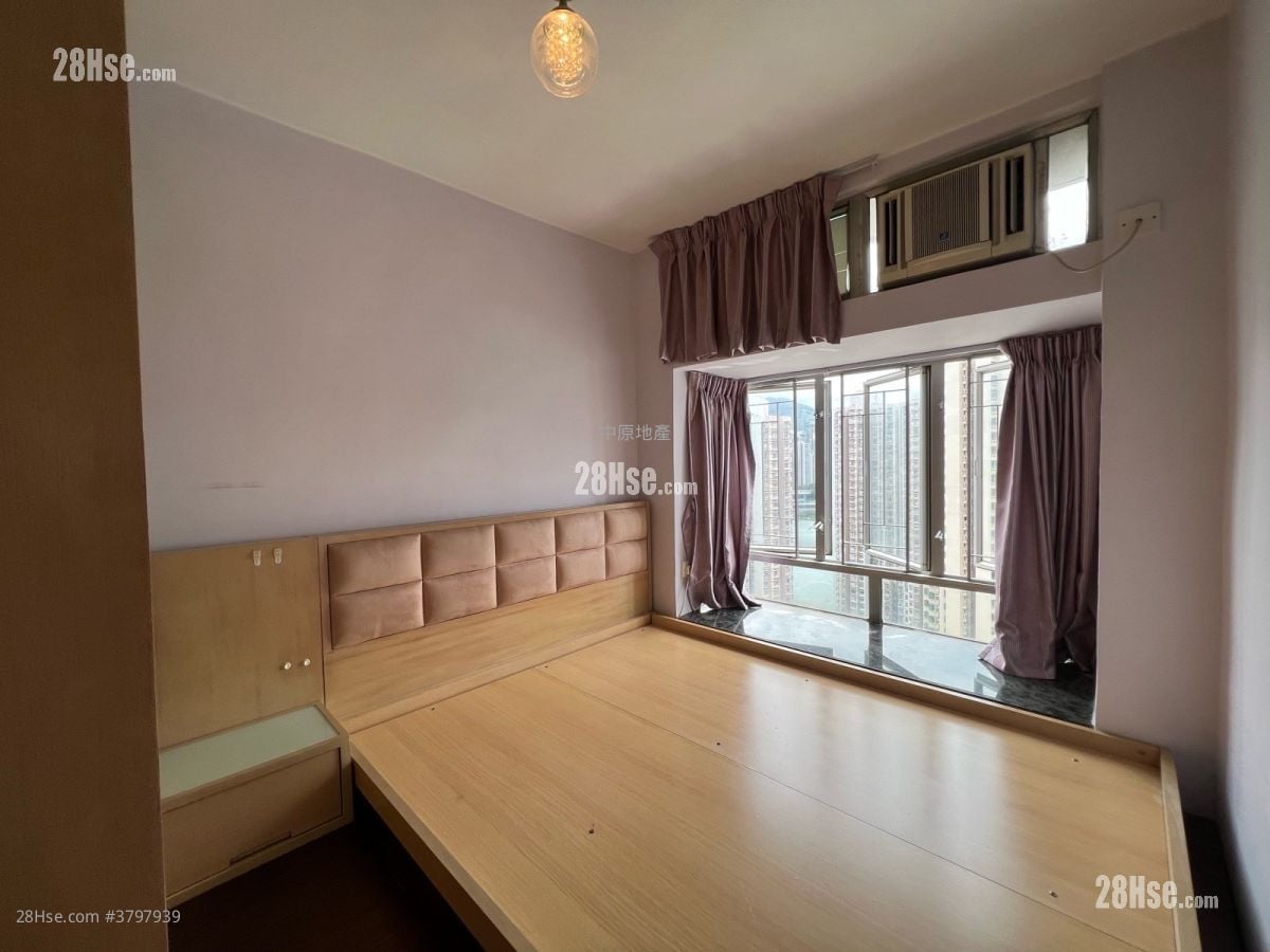 Greenfield Garden Sell 2 Bedrooms , 1 Bathroom 383 ft²