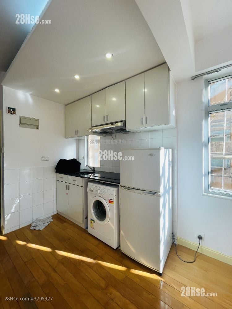 Lok Sing Centre Rental 1 Bedroom , 1 Bathroom 343 ft²