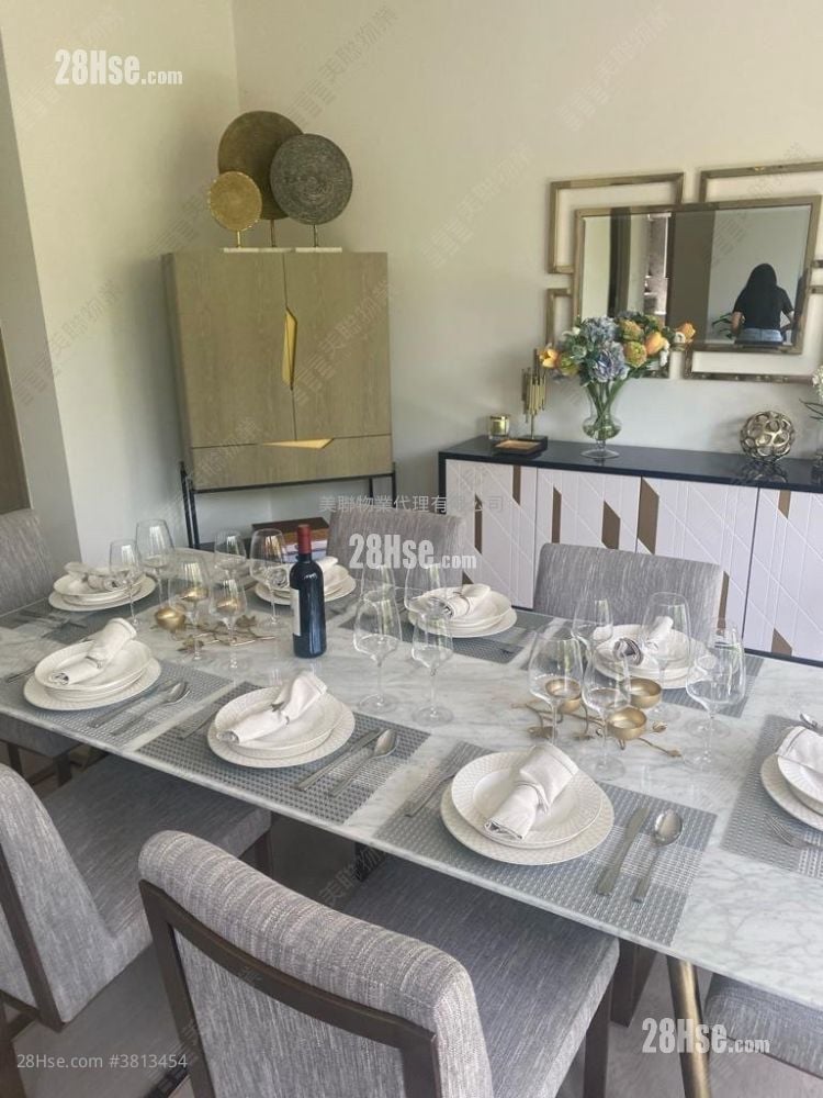 Mont Rouge Sell 3 Bedrooms 1,743 ft²