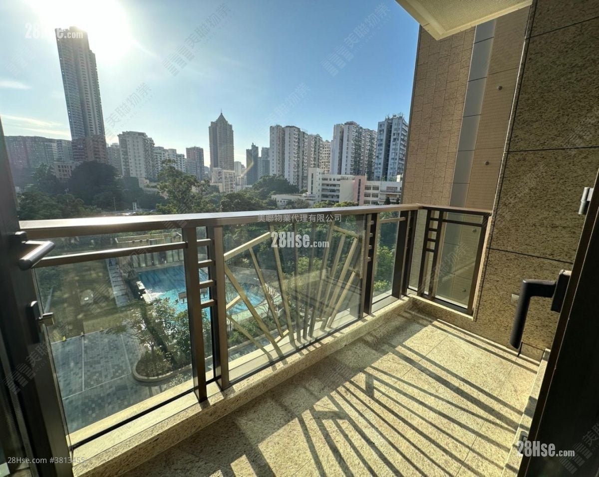 Grand Homm Sell 3 Bedrooms 1,425 ft²