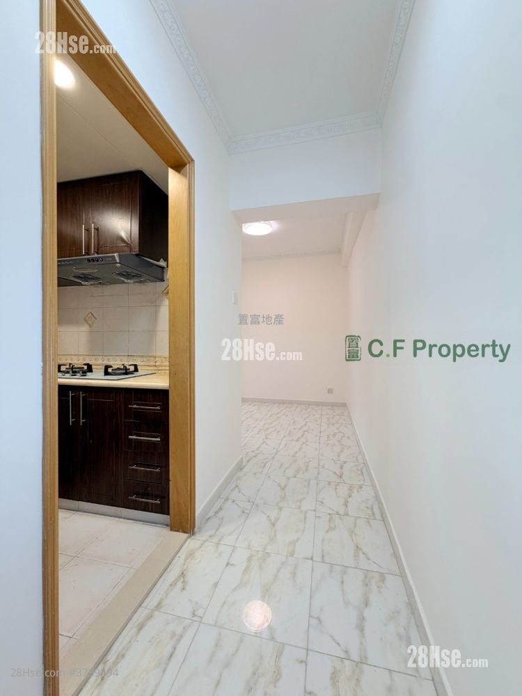 Yuet Lai Court Rental 2 Bedrooms , 1 Bathroom 420 ft²