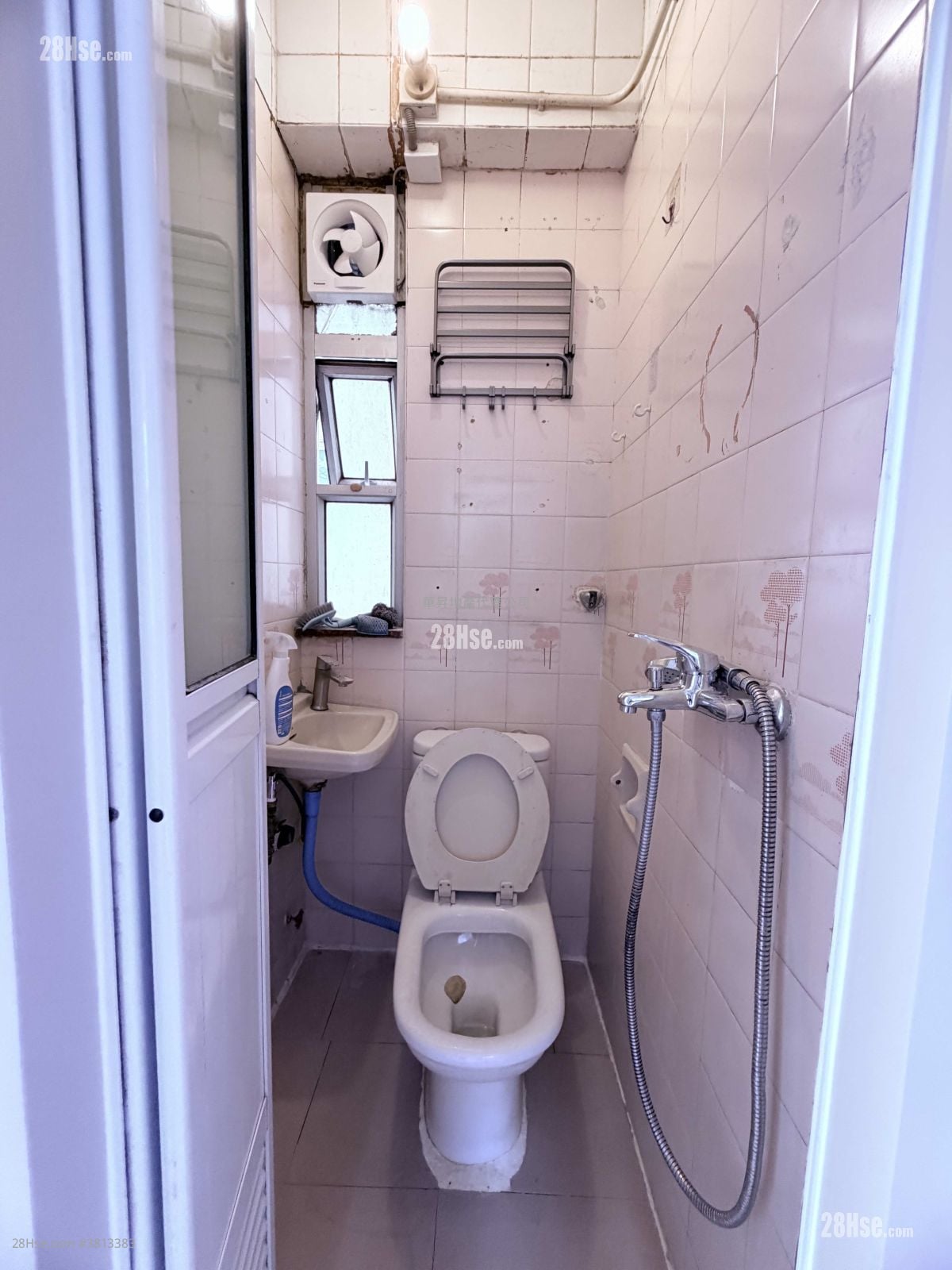 Wing Ning Building Rental 2 Bedrooms , 1 Bathroom 224 ft²