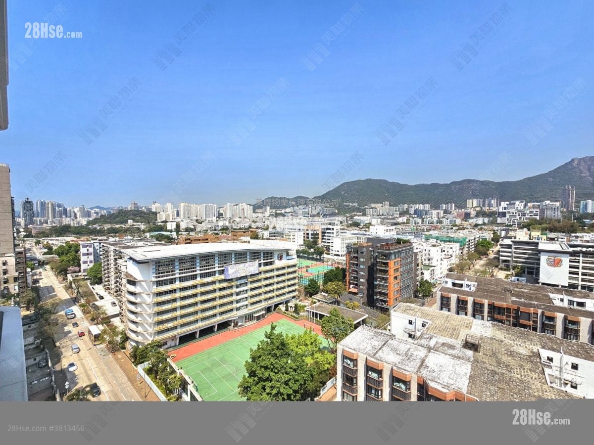 瀚名 售盘 5+ 房 1,132 平方尺