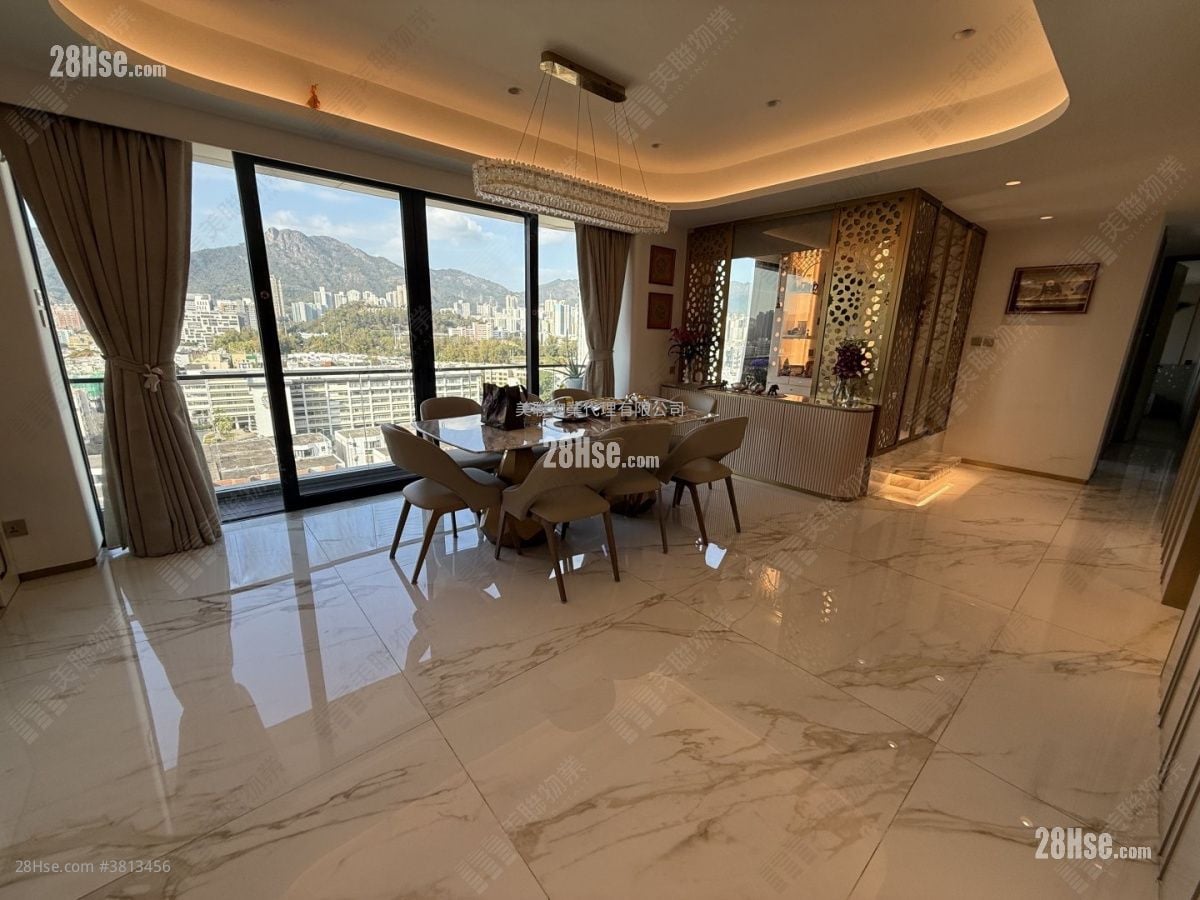 瀚名 售盘 5+ 房 1,132 平方尺