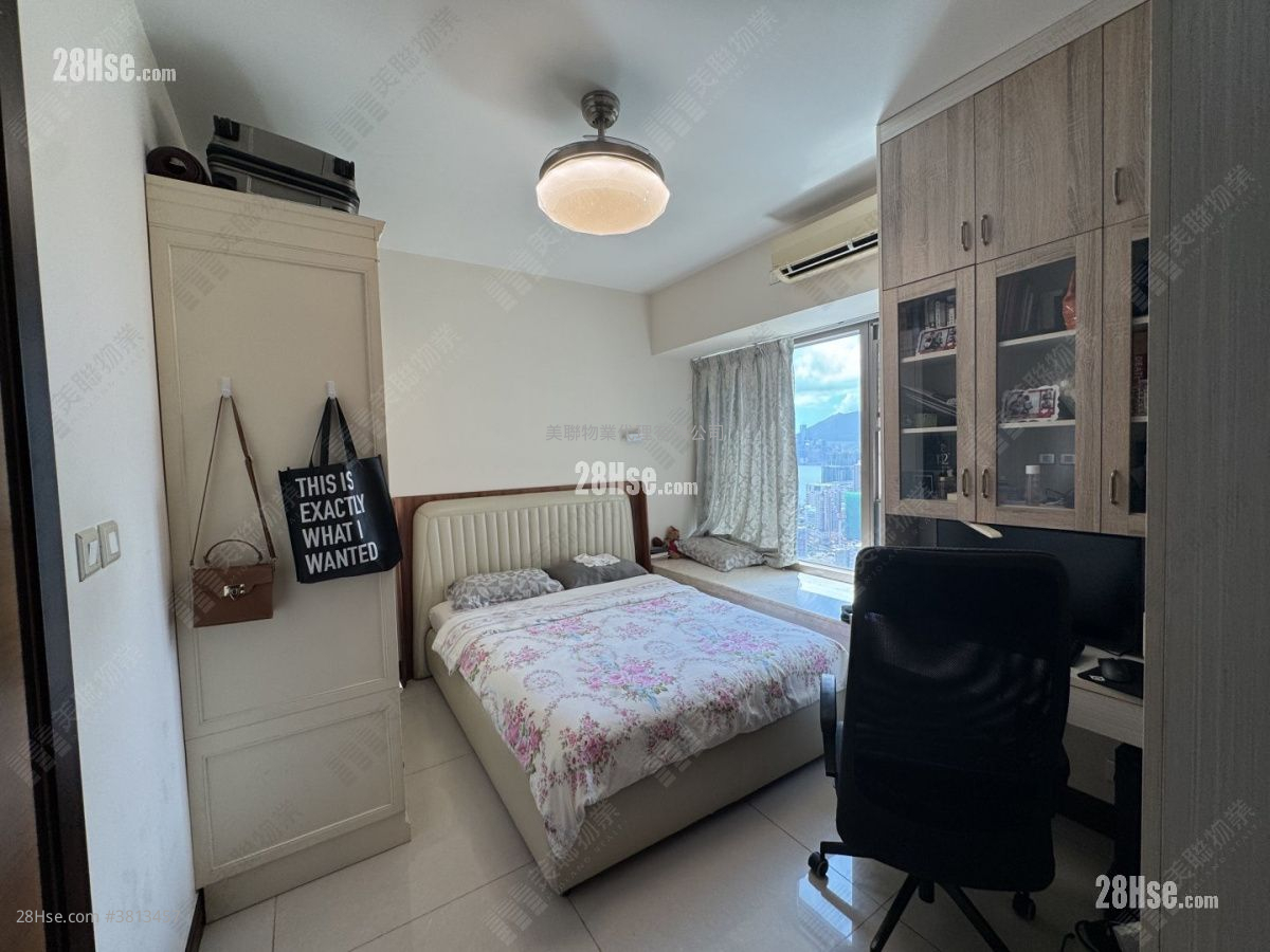 Celestial Heights Sell 4 Bedrooms 1,746 ft²