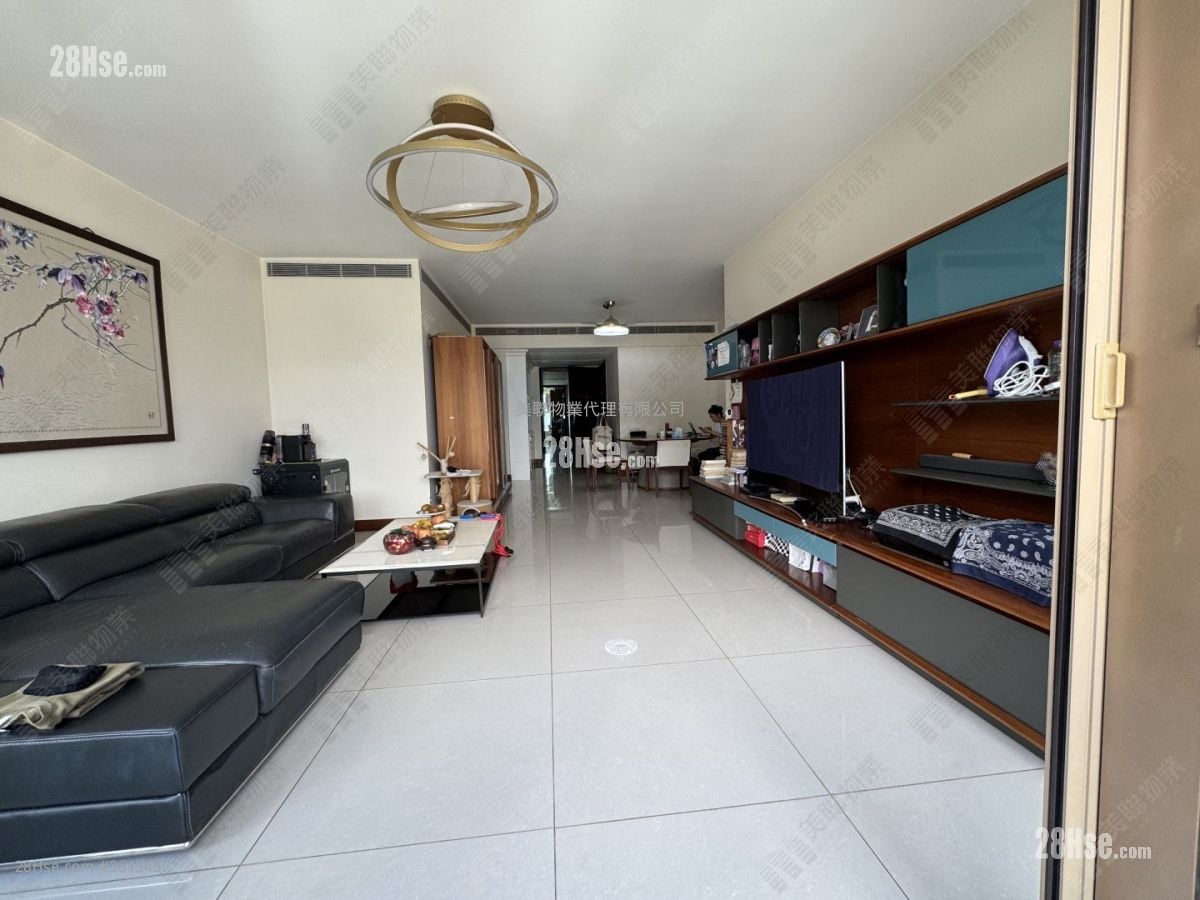 Celestial Heights Sell 4 Bedrooms 1,746 ft²