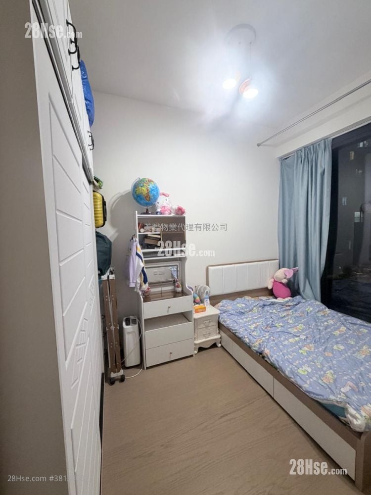 Onmantin Sell 2 Bedrooms 525 ft²