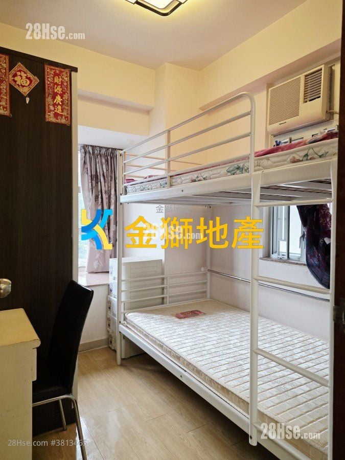 Golden Lion Garden Rental 2 Bedrooms , 1 Bathroom 336 ft²