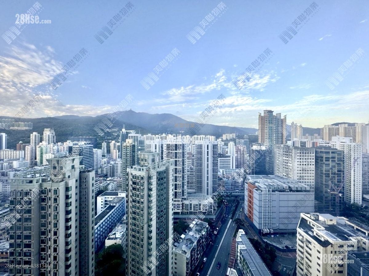 Chelsea Court Sell 3 Bedrooms , 1 Bathroom 519 ft²