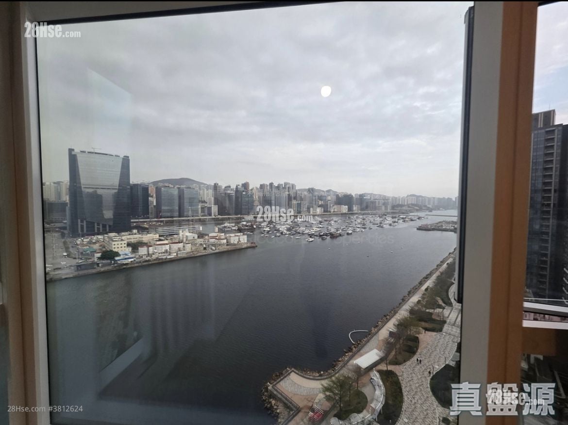 Miami Quay Sell 3 Bedrooms , 1 Bathroom 716 ft²