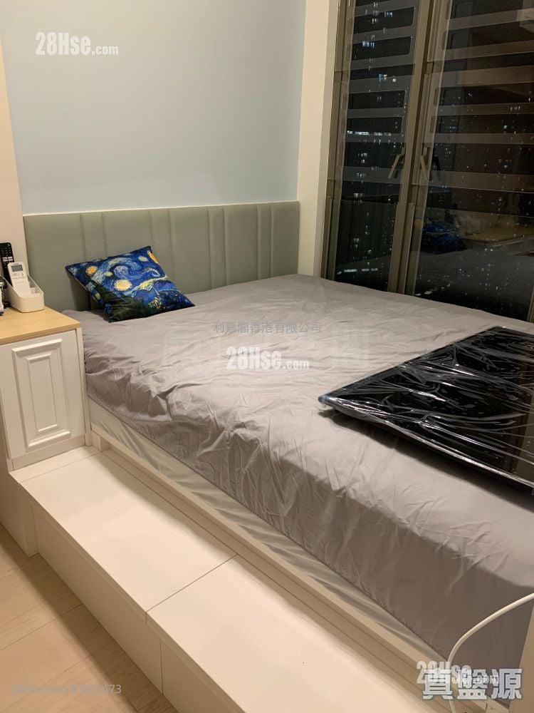 Sea To Sky Sell 2 Bedrooms , 1 Bathroom 468 ft²