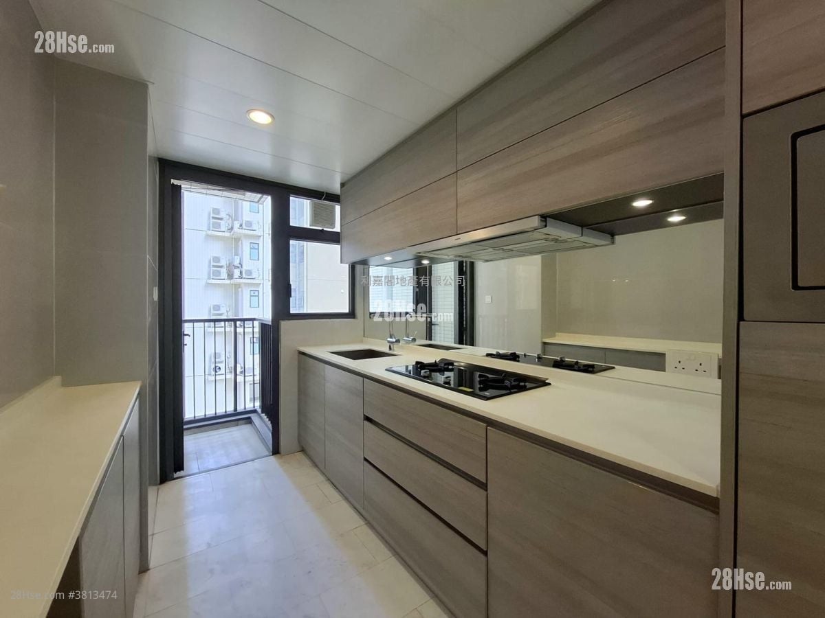 The Visionary Sell 2 Bedrooms , 1 Bathroom 703 ft²