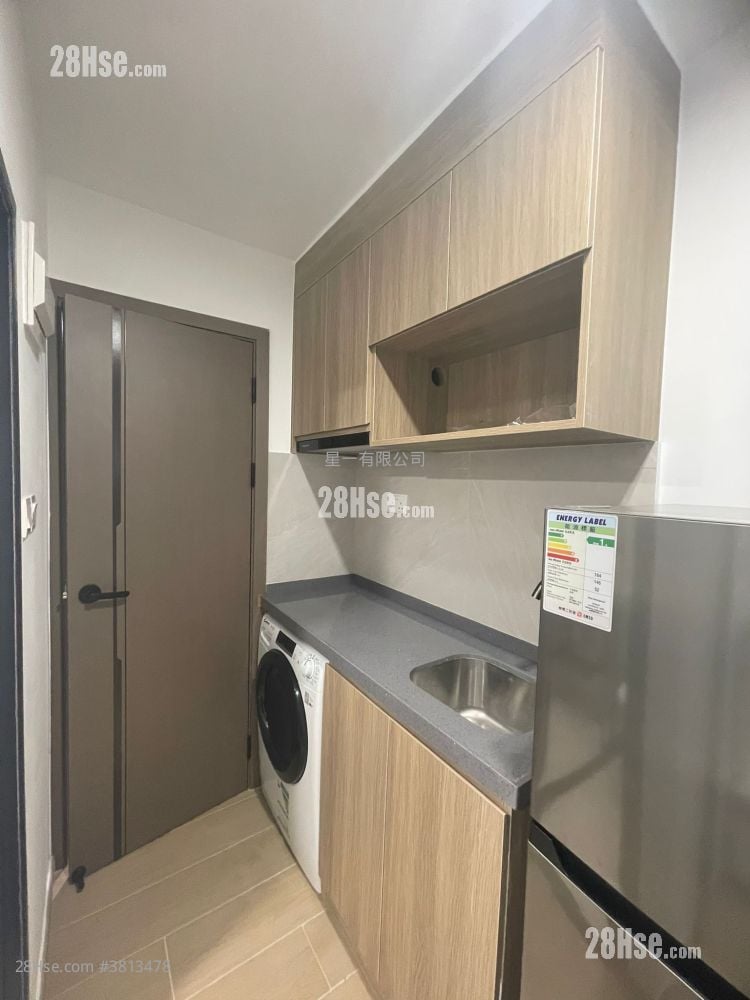 Tung Fat Building Rental 1 Bedroom , 1 Bathroom 140 ft²
