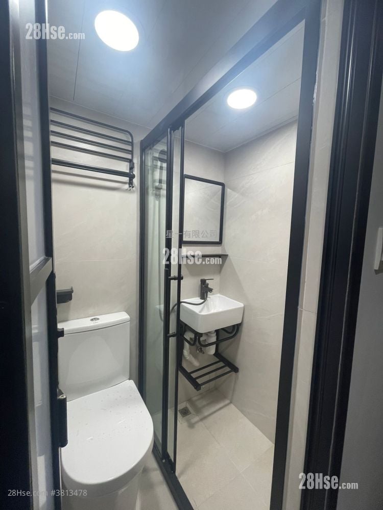 Tung Fat Building Rental 1 Bedroom , 1 Bathroom 140 ft²