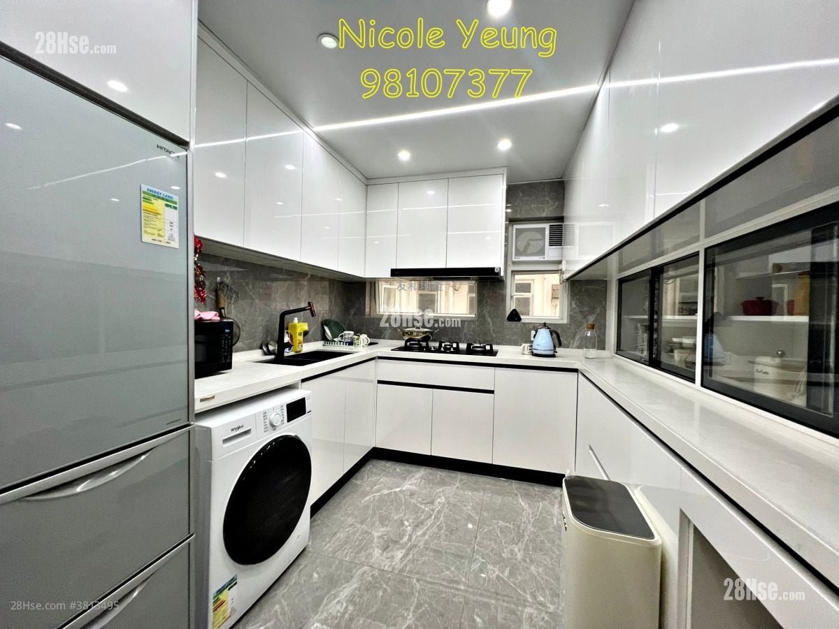 La Belle Mansion Sell 3 Bedrooms , 2 Bathrooms 1,119 ft²