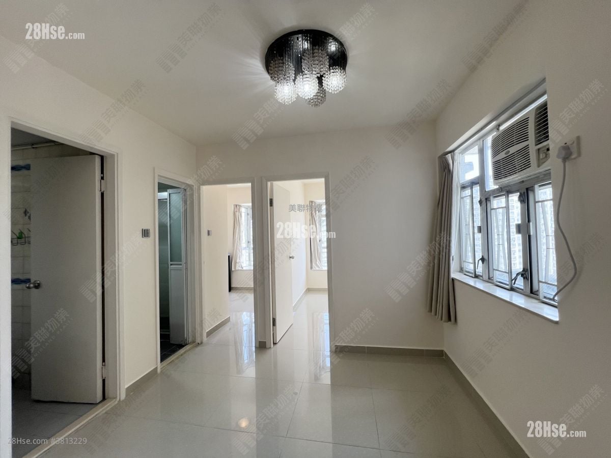 Shatin Centre Sell 2 Bedrooms 347 ft²