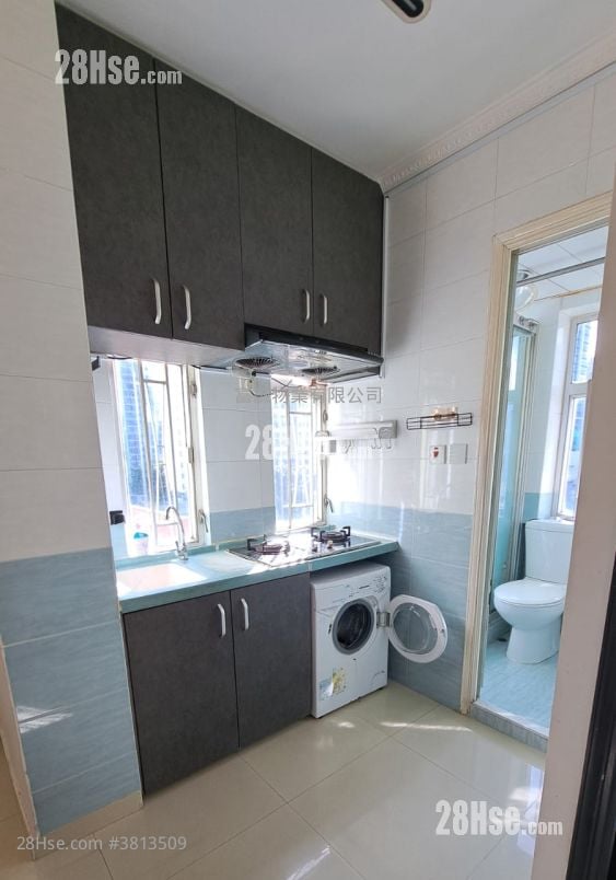 Kam Hoi Mansion Sell 1 Bedroom , 1 Bathroom 193 ft²