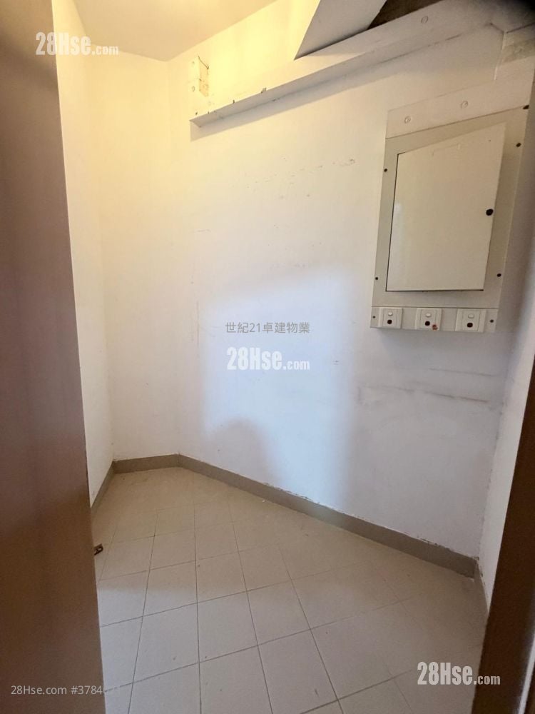 漾日居 租盘 3 房 , 2 浴室 934 平方尺