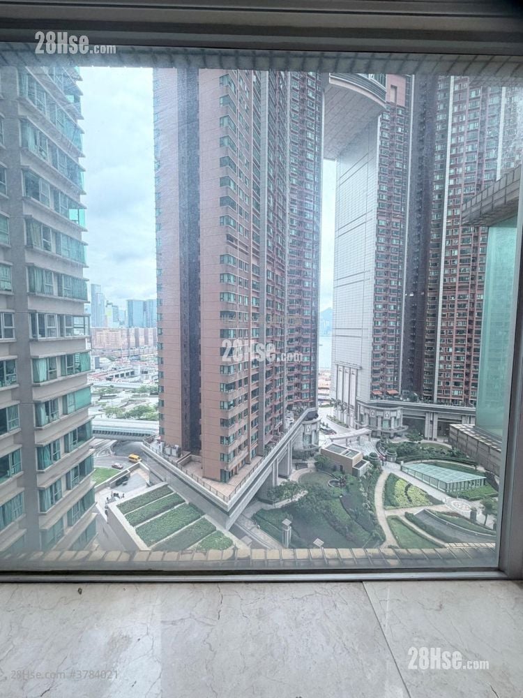 漾日居 租盘 3 房 , 2 浴室 934 平方尺