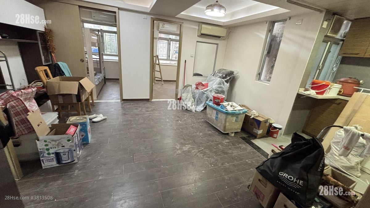 Po Lai Court Rental 2 Bedrooms , 1 Bathroom 457 ft²