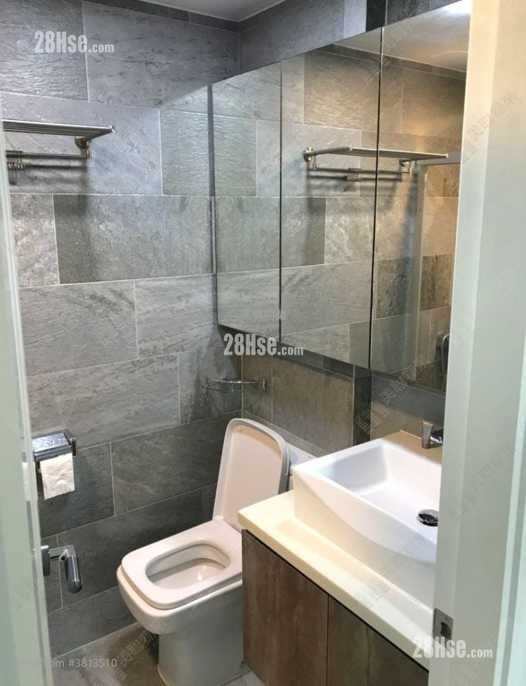 New Haven Sell 2 Bedrooms , 1 Bathroom 551 ft²