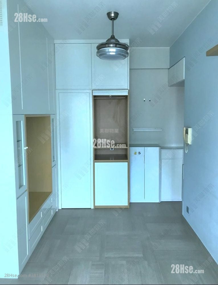 New Haven Sell 2 Bedrooms , 1 Bathroom 551 ft²